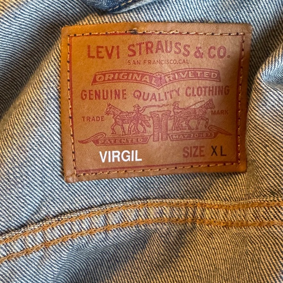 Daisy Jones and the Six crew gift Levi’s Jean jacket XL Virgil style - Picture 9 of 12